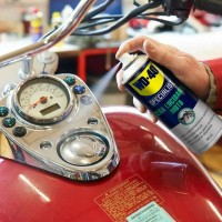 CERA LUCIDANTE MOTO SPRAY WD-40 SPECIALIST ML 400